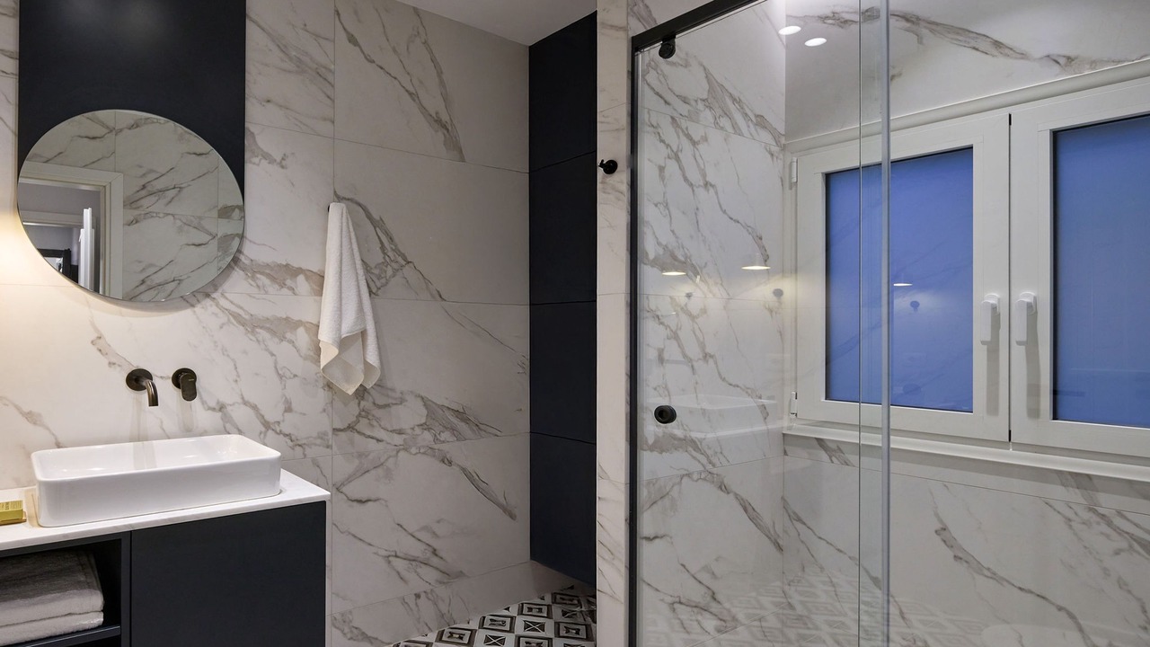 Photo of Bathroom in Neapoli