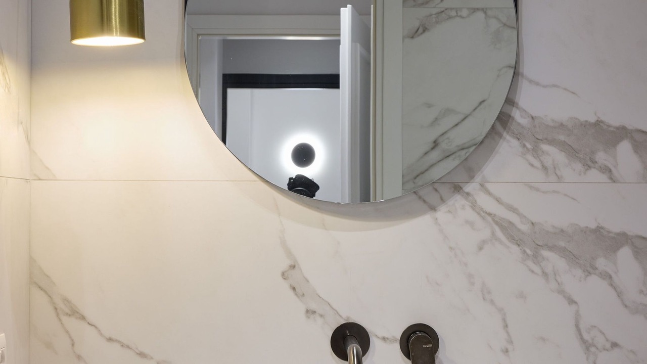 Photo of Bathroom in Neapoli