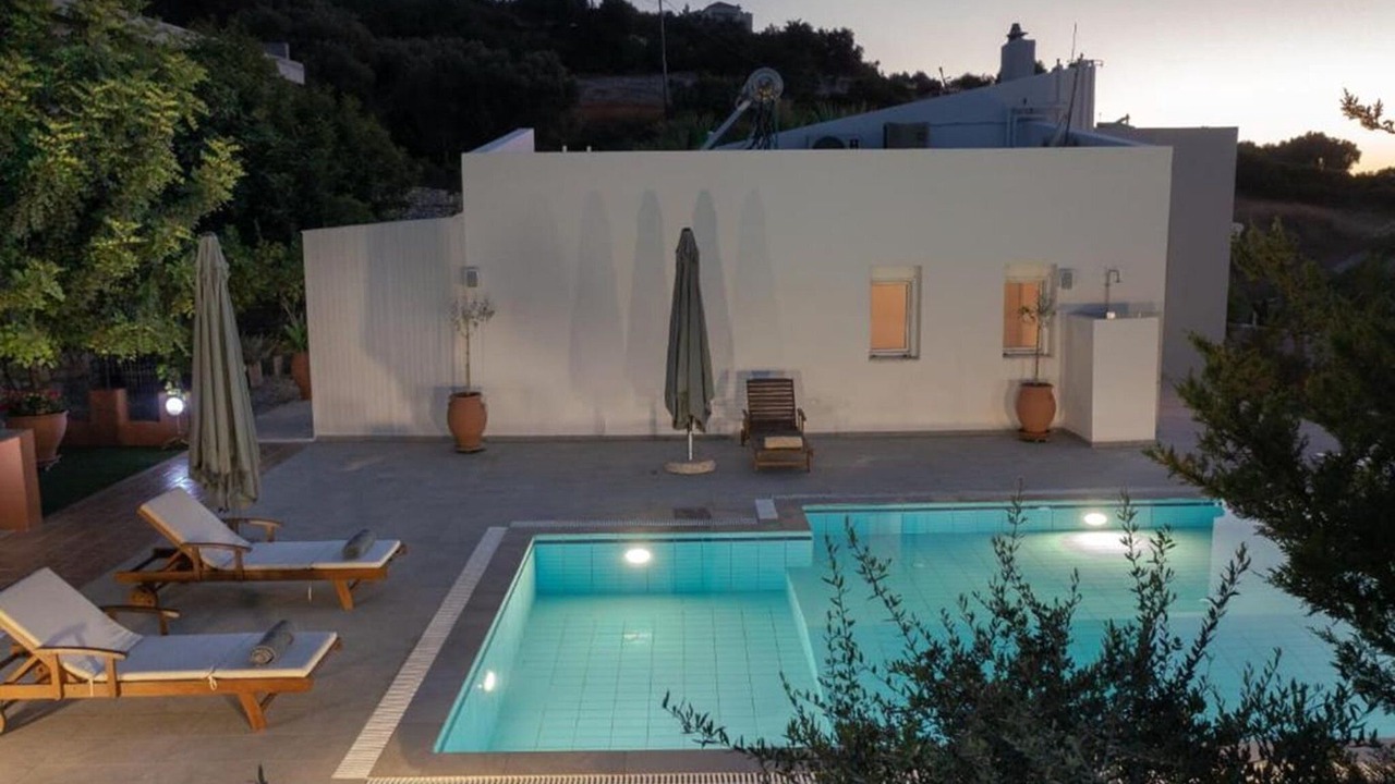 Photo of Others in Korfalonas