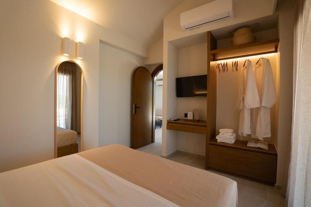 Photo of Bedroom in Ierissos