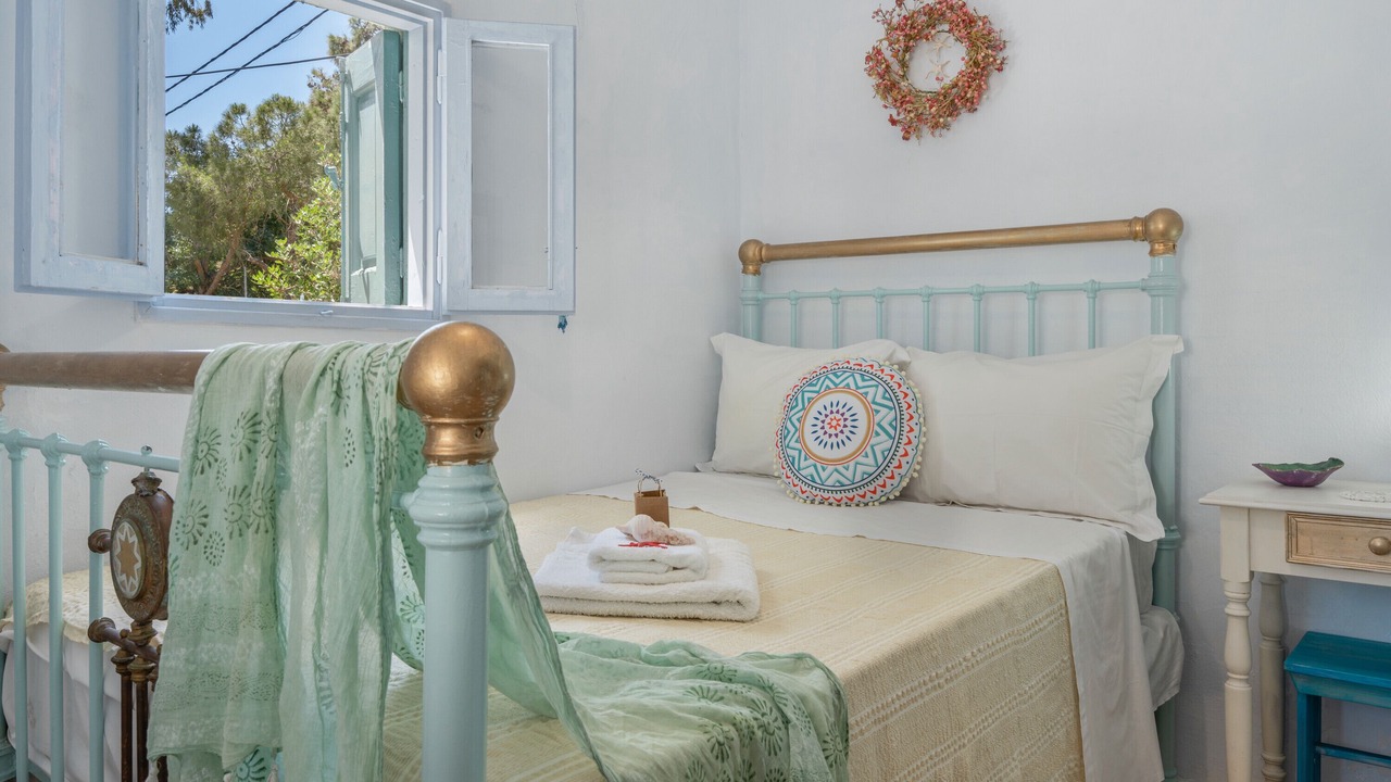 Photo of Bedroom in Telendos
