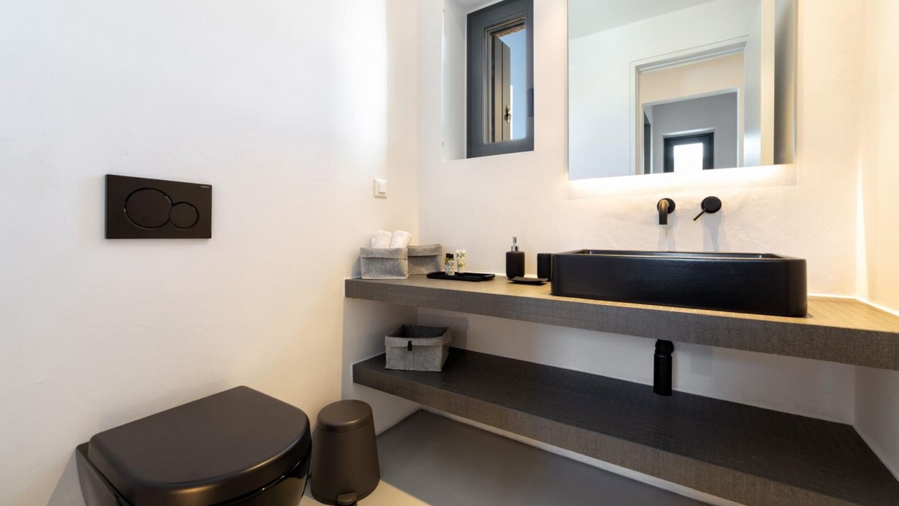 Photo of Bathroom in Paros