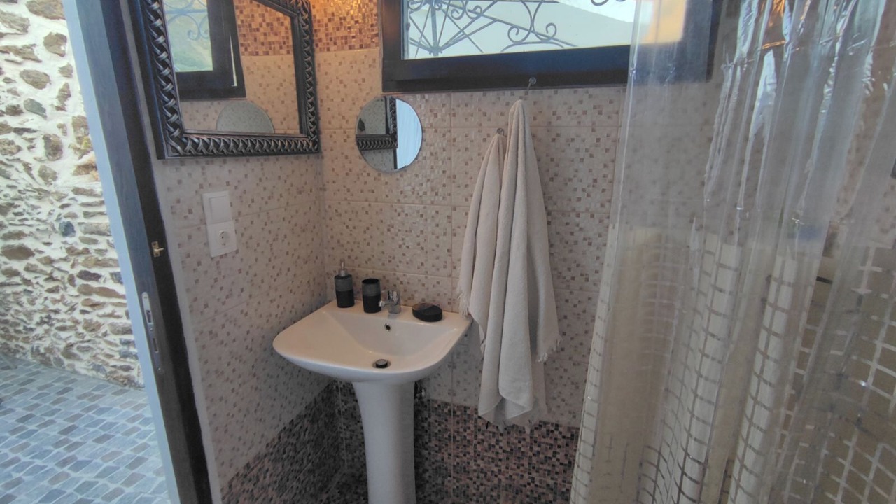 Photo of Bathroom in Pefki