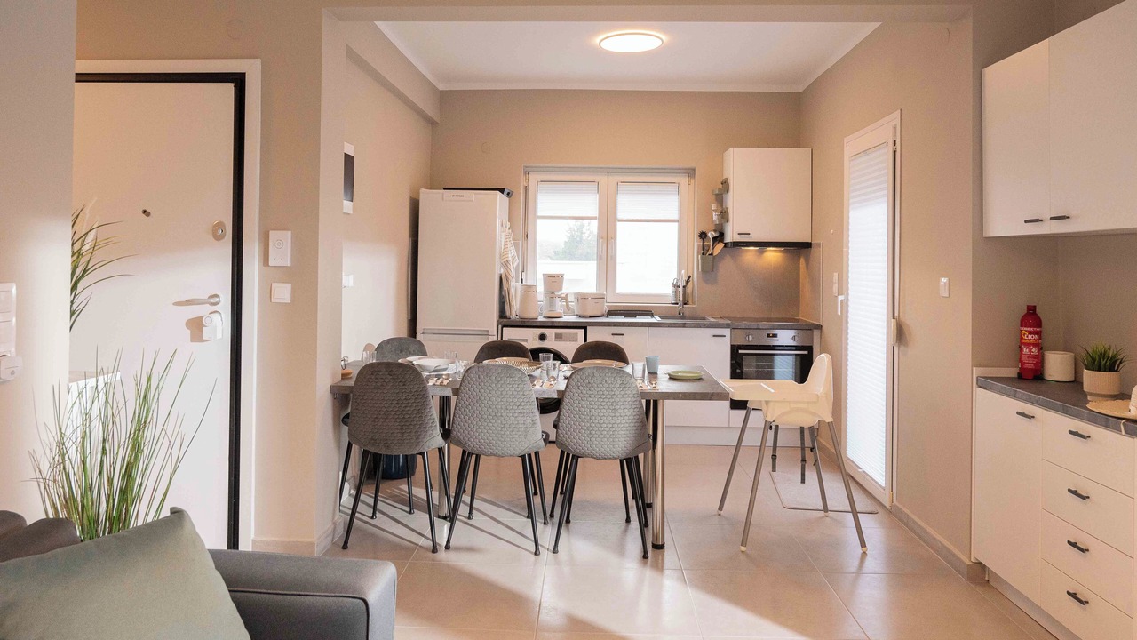Photo of Kitchen in Neoi Epivates