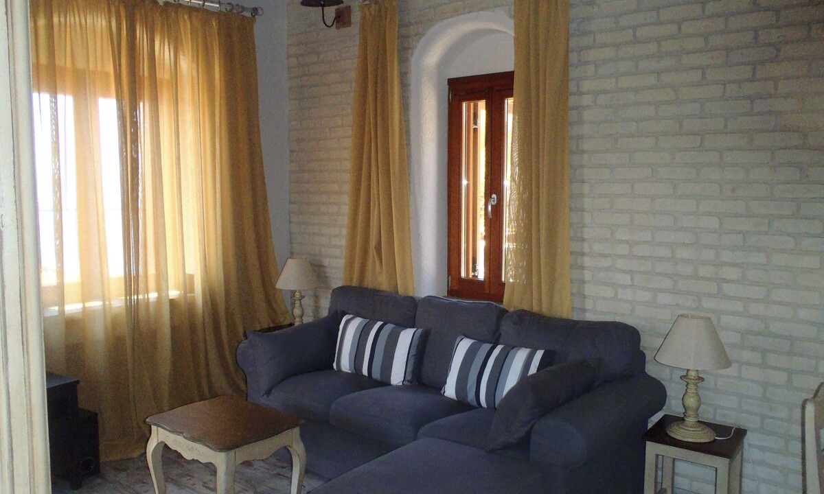 Photo of Livingroom in Mithimna