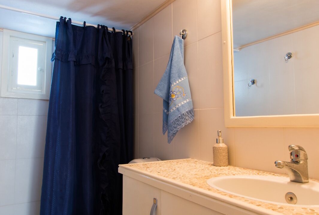 Photo of Bathroom in Finiki