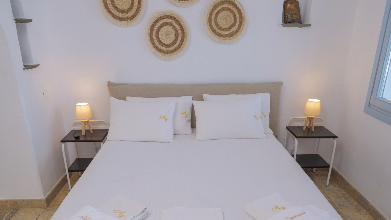 Photo of Bedroom in Exomvourgo