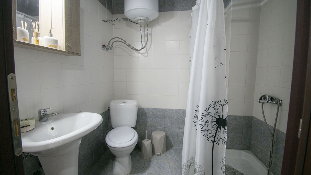 Photo of Bathroom in Flogita