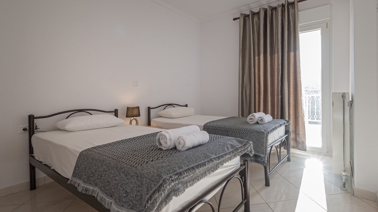 Photo of Bedroom in Flogita