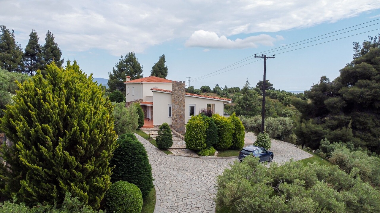 Photo of Outdoor in Elia Nikitis