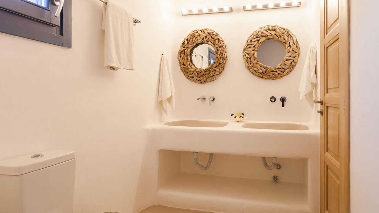 Photo of Others in Panormos