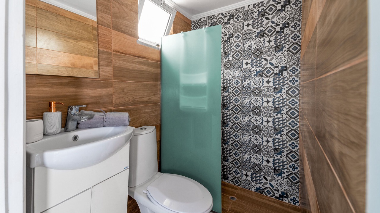 Photo of Bathroom in Ixia