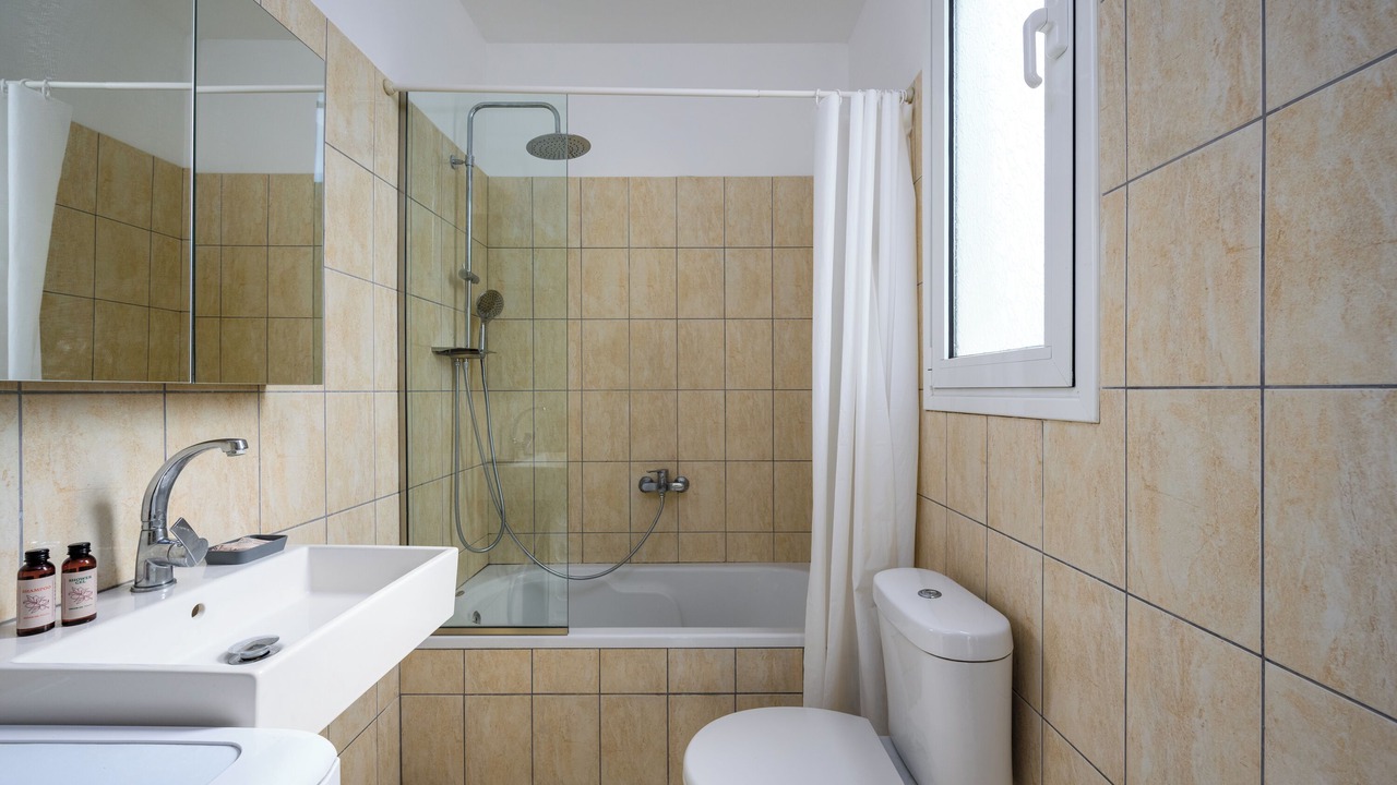 Photo of Bathroom in Ixia