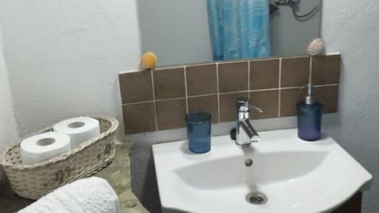 Photo of Bathroom in Kerames