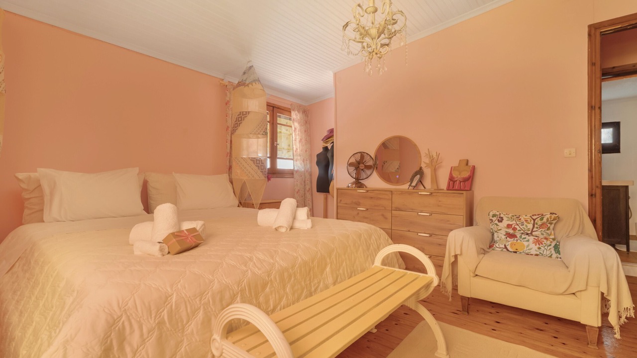 Photo of Bedroom in Kalligoni