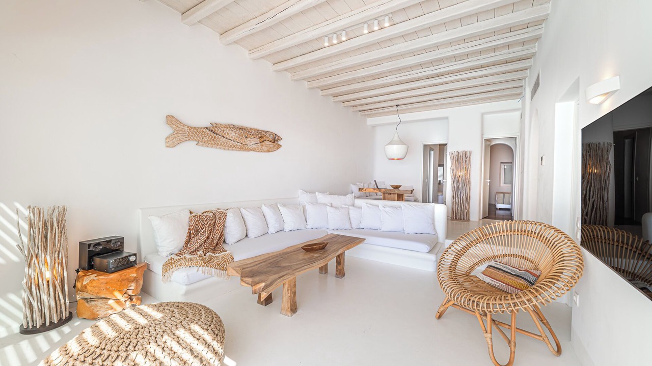 Photo of Livingroom in Faros Armenistis