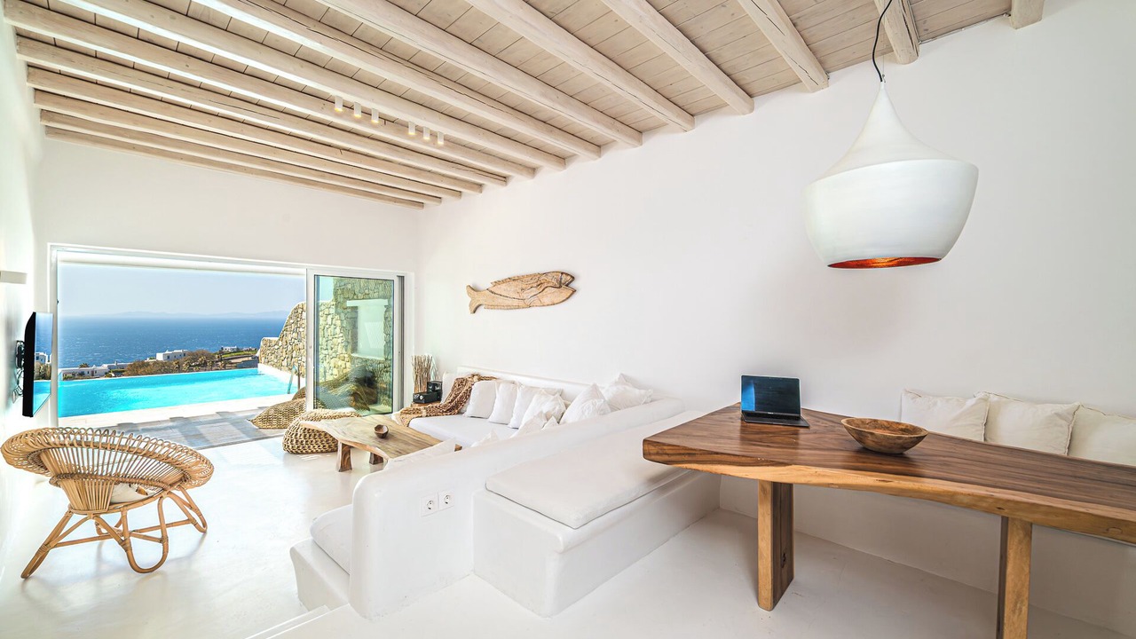 Photo of Livingroom in Faros Armenistis