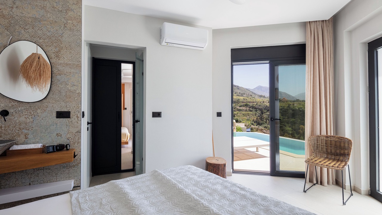 Photo of Bedroom in Mariou