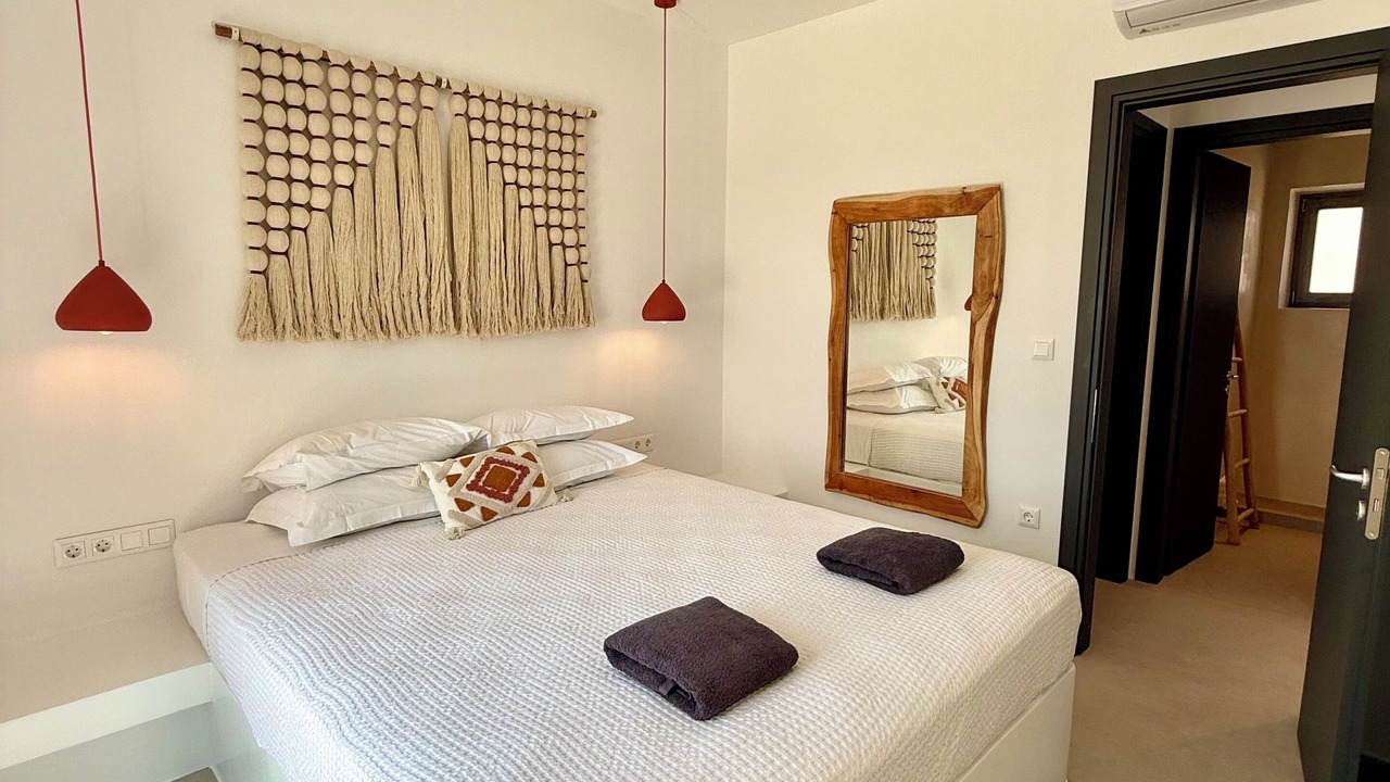 Photo of Bedroom in Aliki