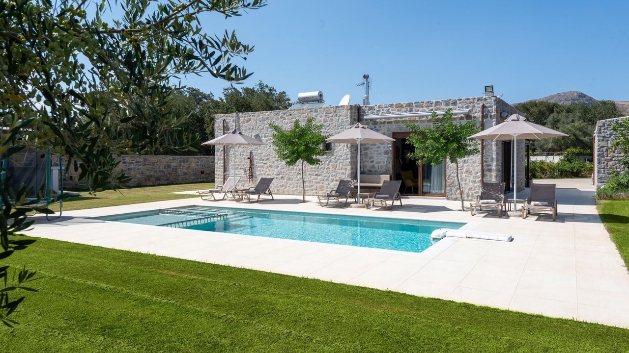 Photo of Outdoor in Monopari