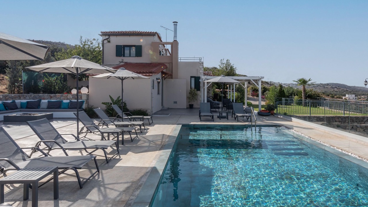 Photo of Outdoor in Gerani