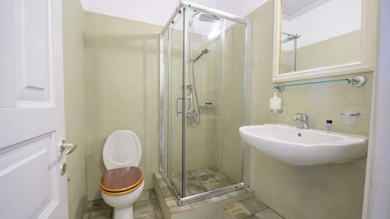 Photo of Bathroom in Papa Nero