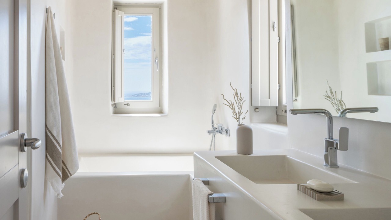 Photo of Bathroom in Agios Stefanos
