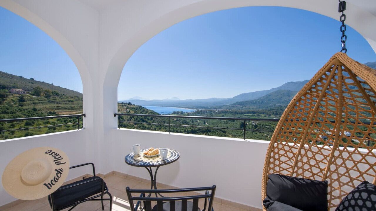 Photo of Outdoor in Exopoli