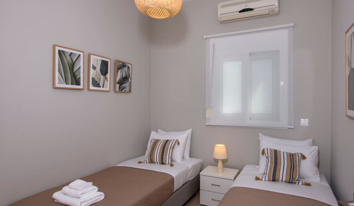 Photo of Bedroom in Exopoli
