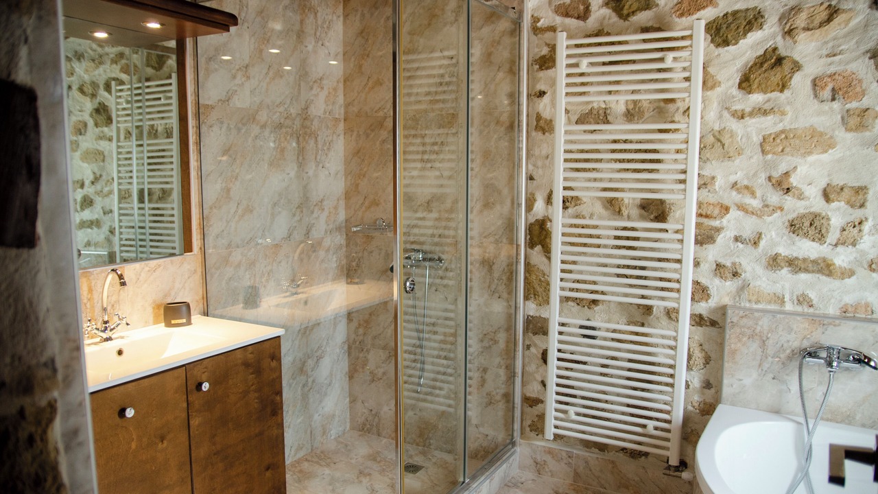 Photo of Bathroom in Pirgou