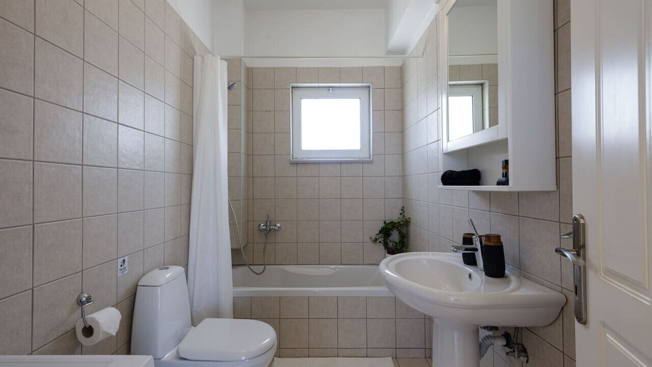 Photo of Bathroom in Kalyves