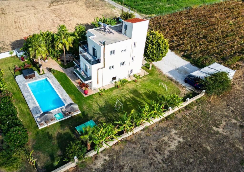 Photo of Outdoor in Nopigia