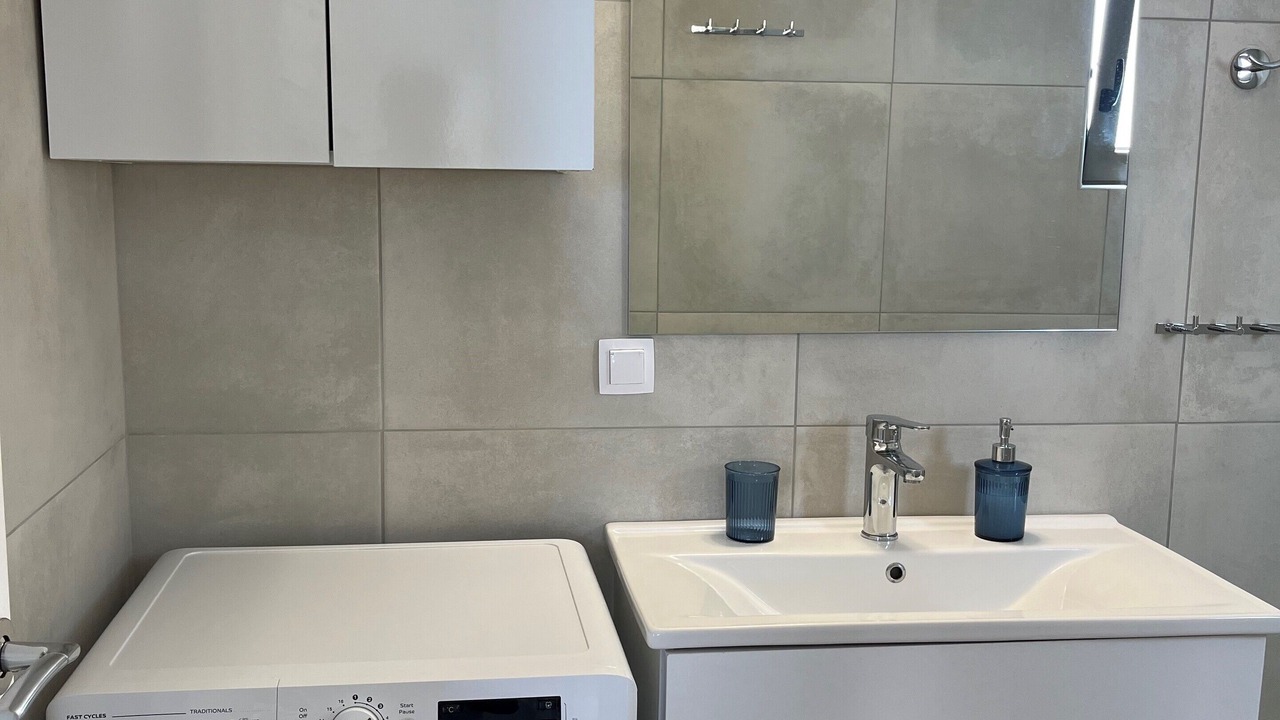 Photo of Bathroom in Kerames