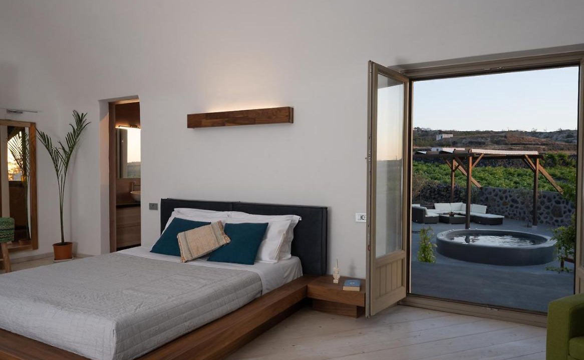 Photo of Bedroom in Kamari