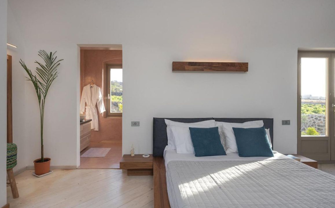 Photo of Bedroom in Kamari