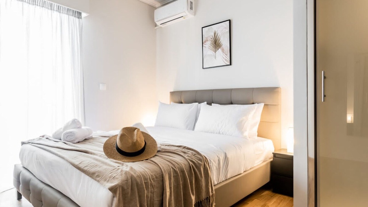 Photo of Bedroom in Alimos