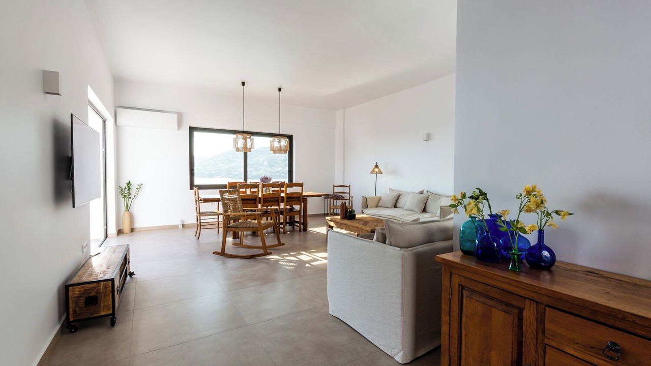 Photo of Livingroom in Ormos Agiou Ioannou