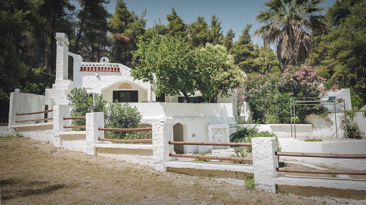 Photo of Others in Kassandra