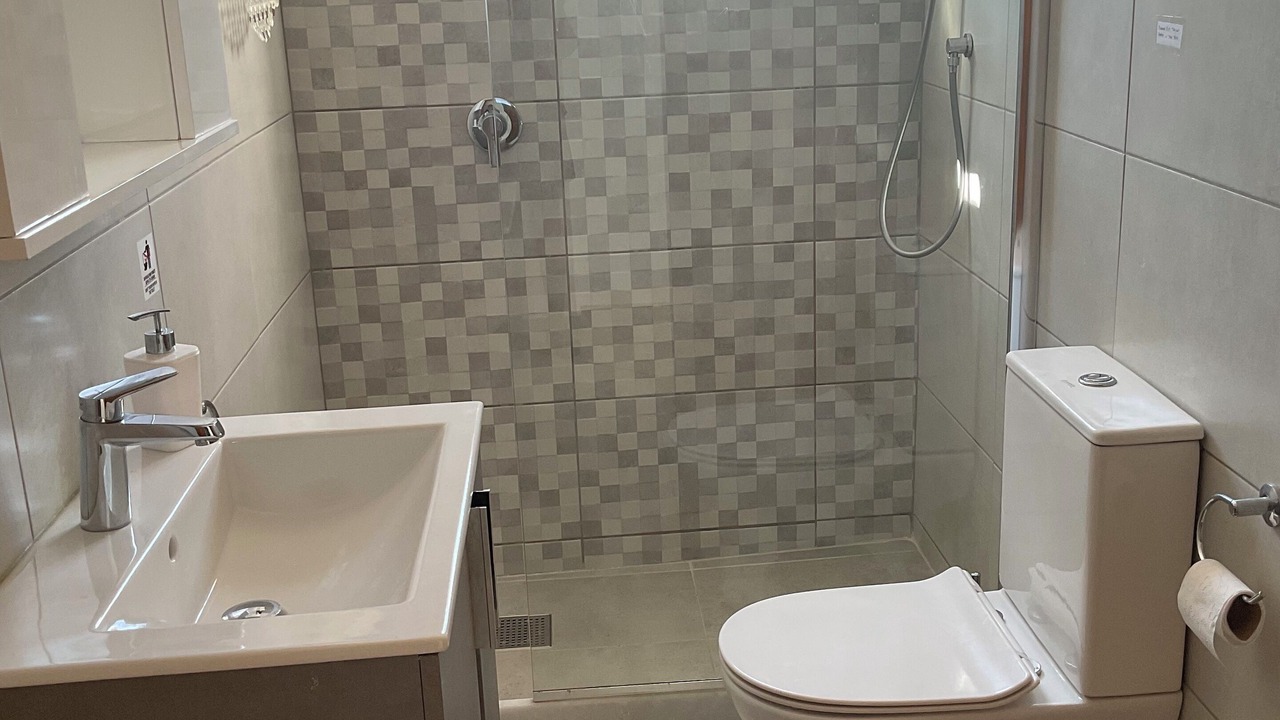 Photo of Bathroom in Almyrida