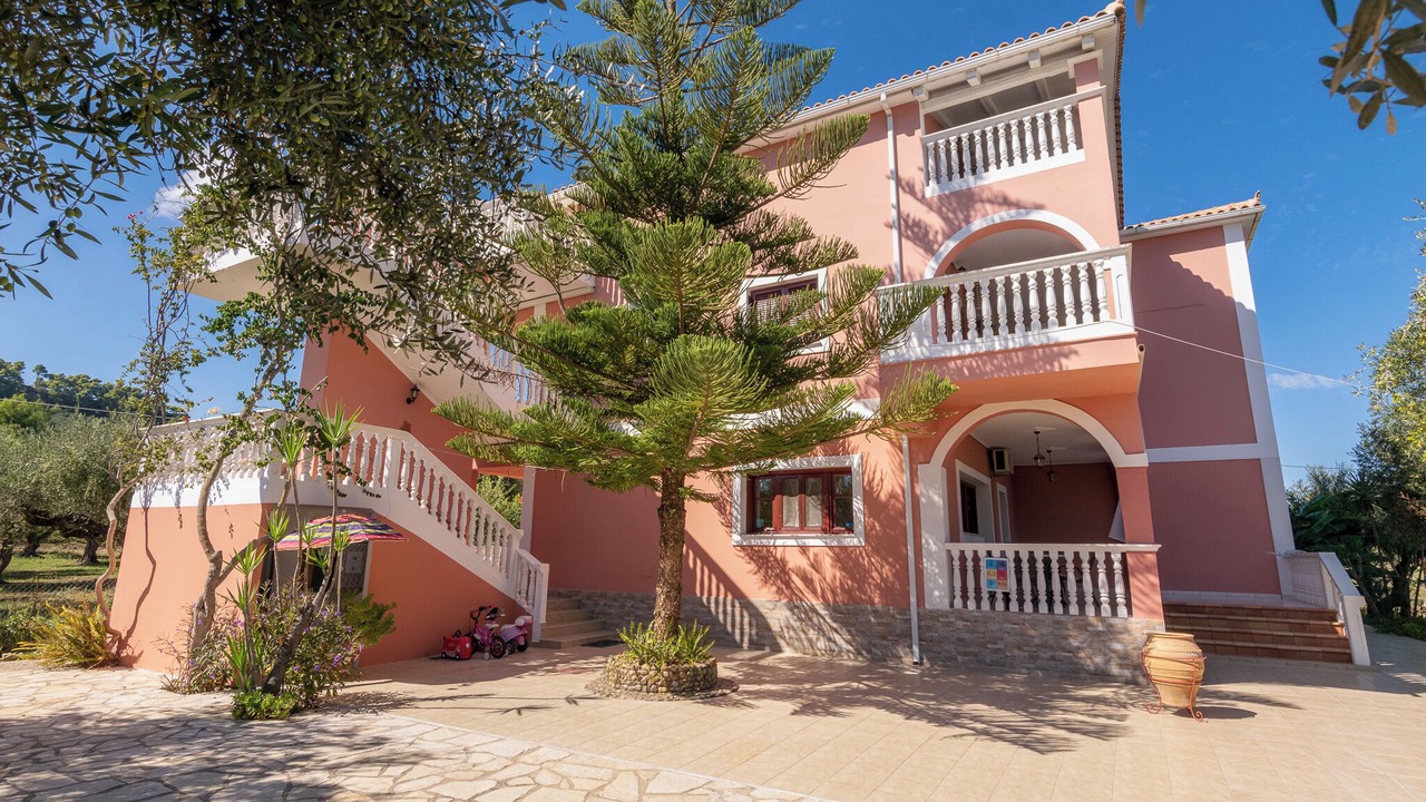 Photo of Outdoor in Xirokastello