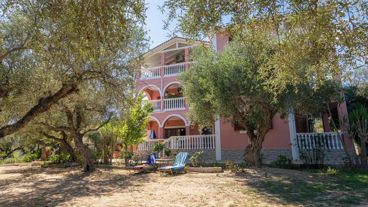 Photo of Outdoor in Xirokastello