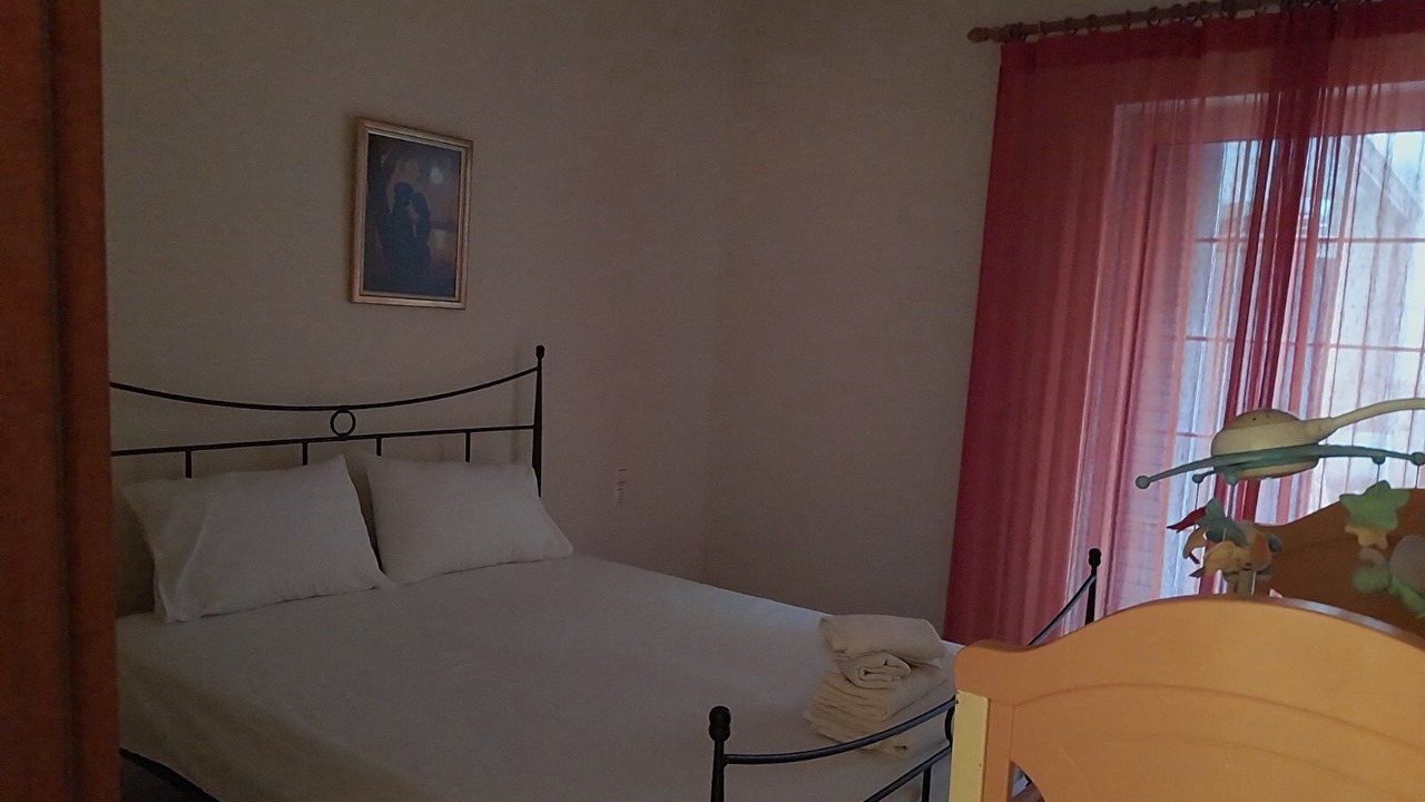 Photo of Bedroom in Menidion