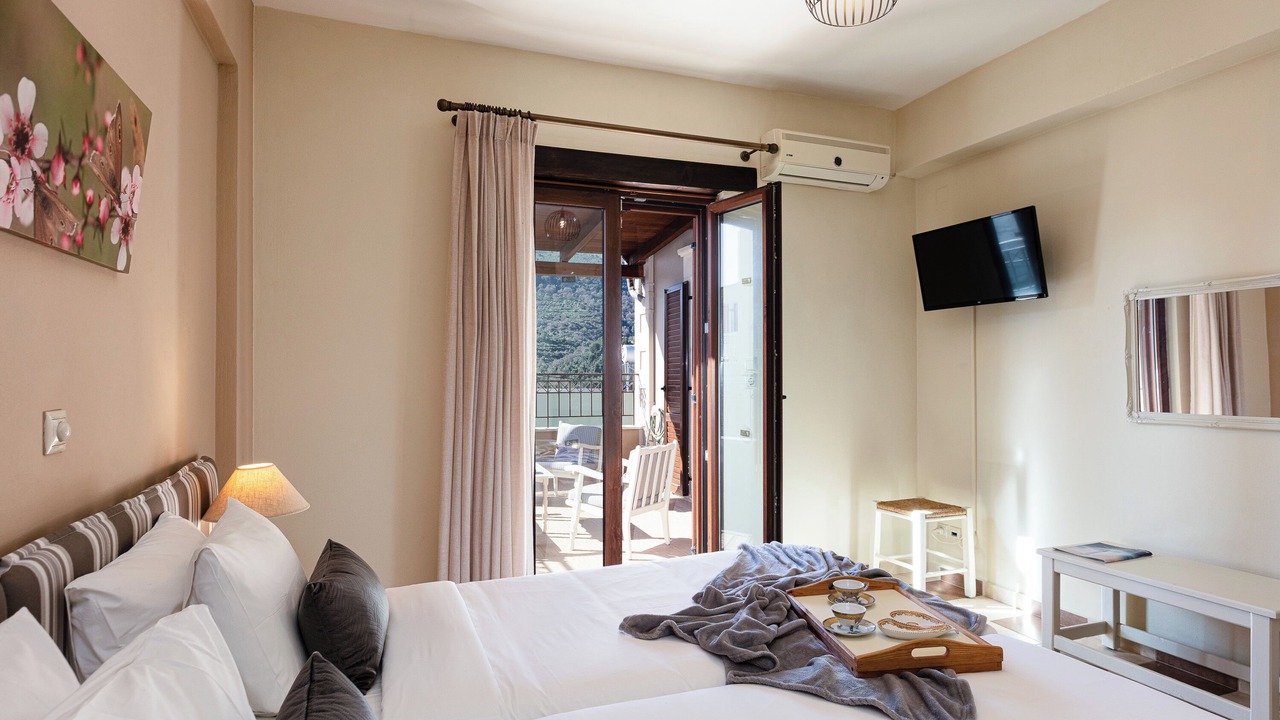Photo of Bedroom in Chromonastiri