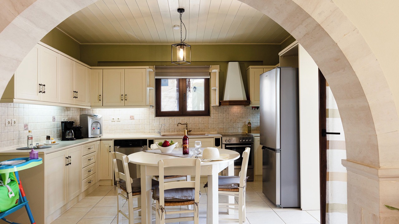Photo of Kitchen in Chromonastiri