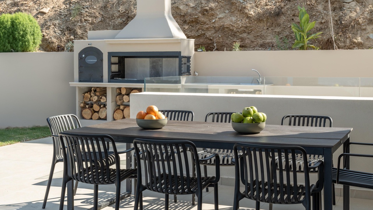 Photo of Outdoor in Linoperamata