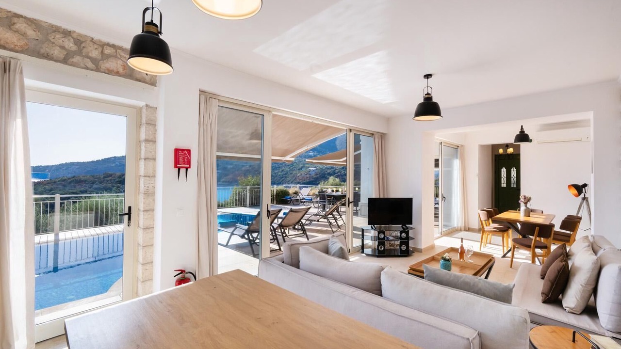 Photo of Livingroom in Sivota