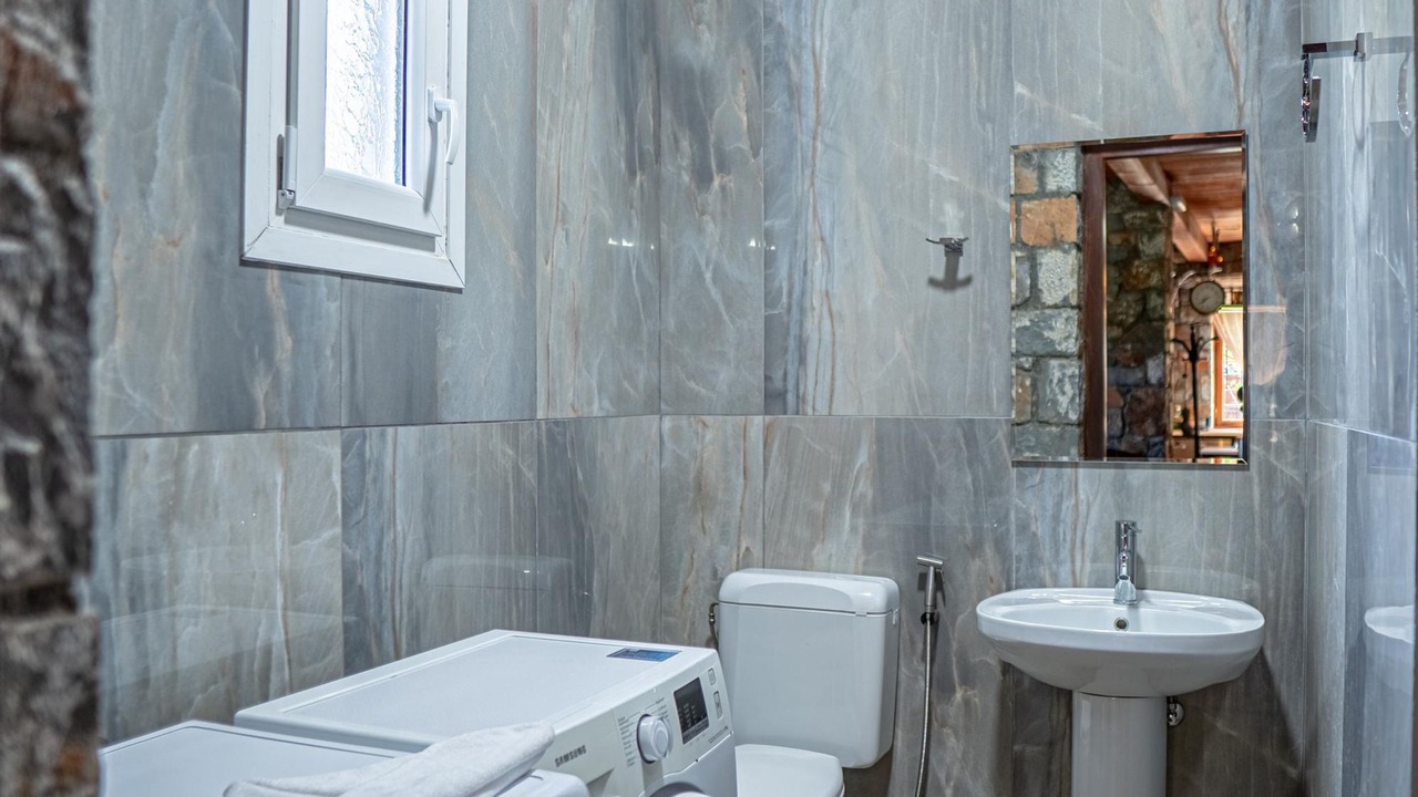 Photo of Bathroom in Milatos