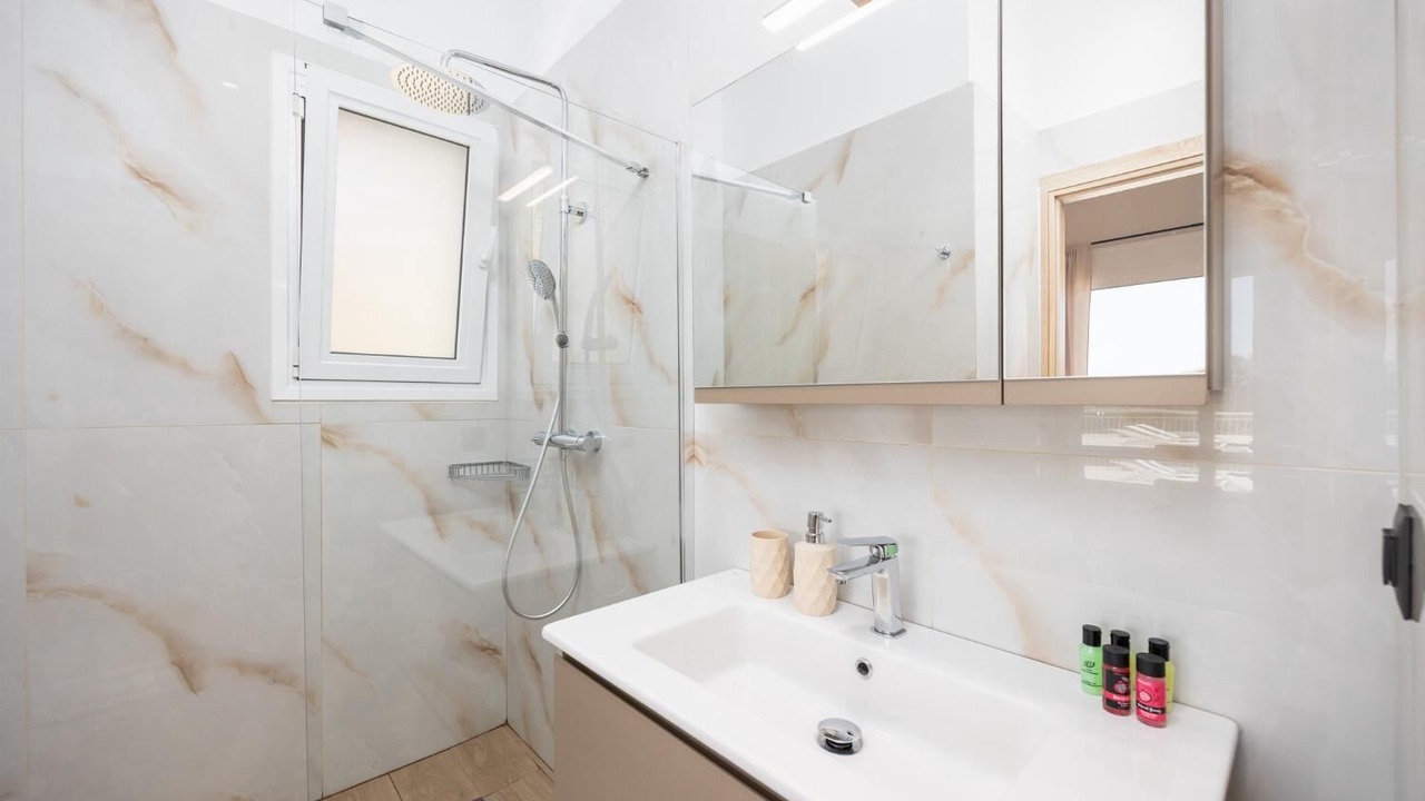 Photo of Bathroom in Lakithra