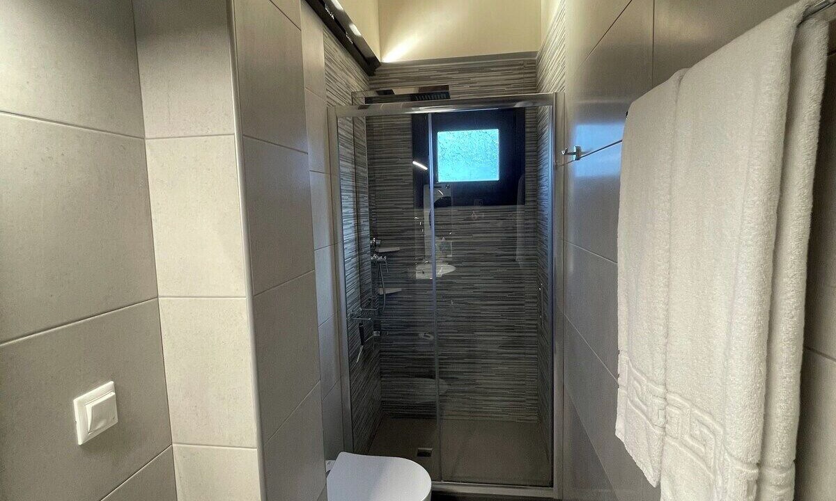 Photo of Bathroom in Kefalari