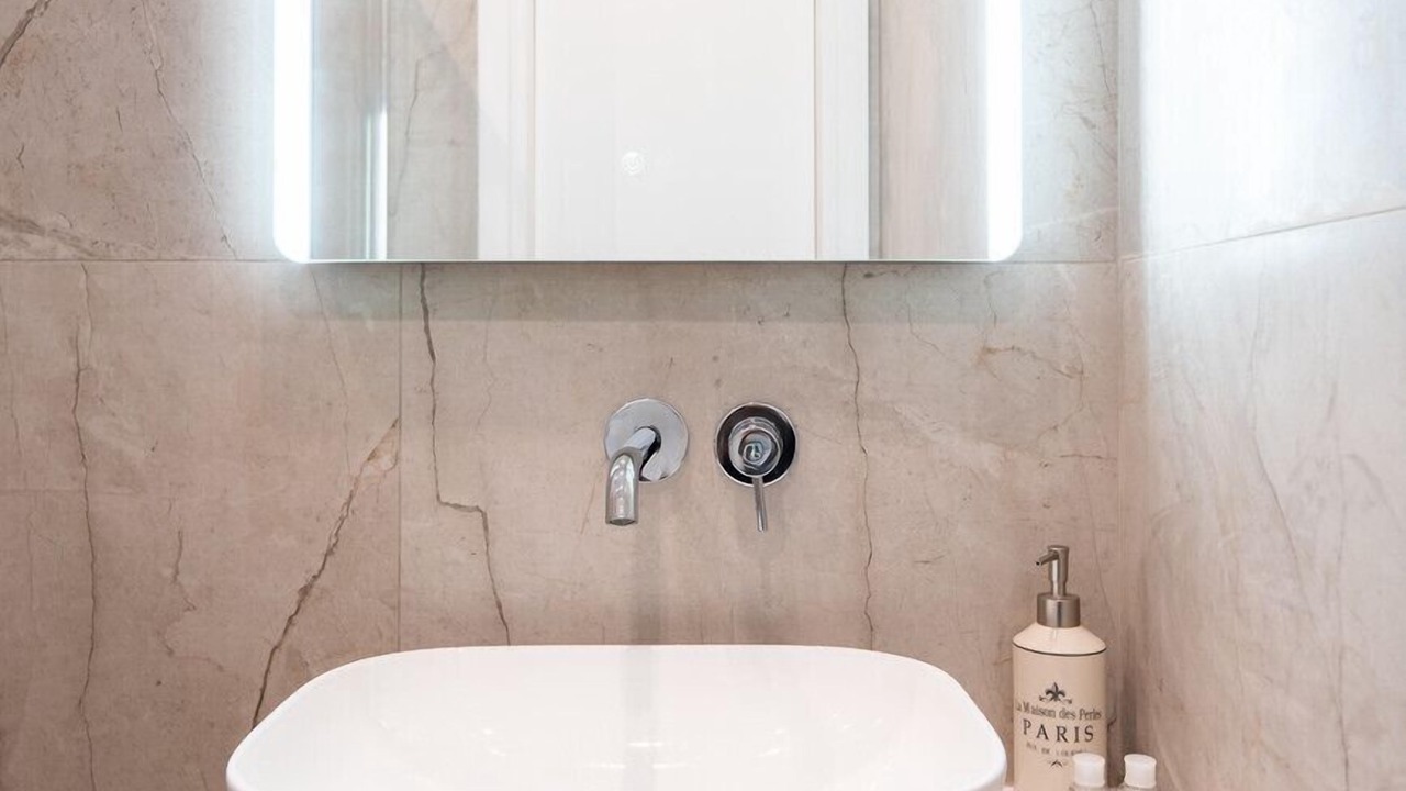 Photo of Bathroom in Mets